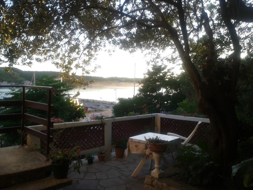 Apartments Bojana Rab Supetarska Draga Oda fotoğraf