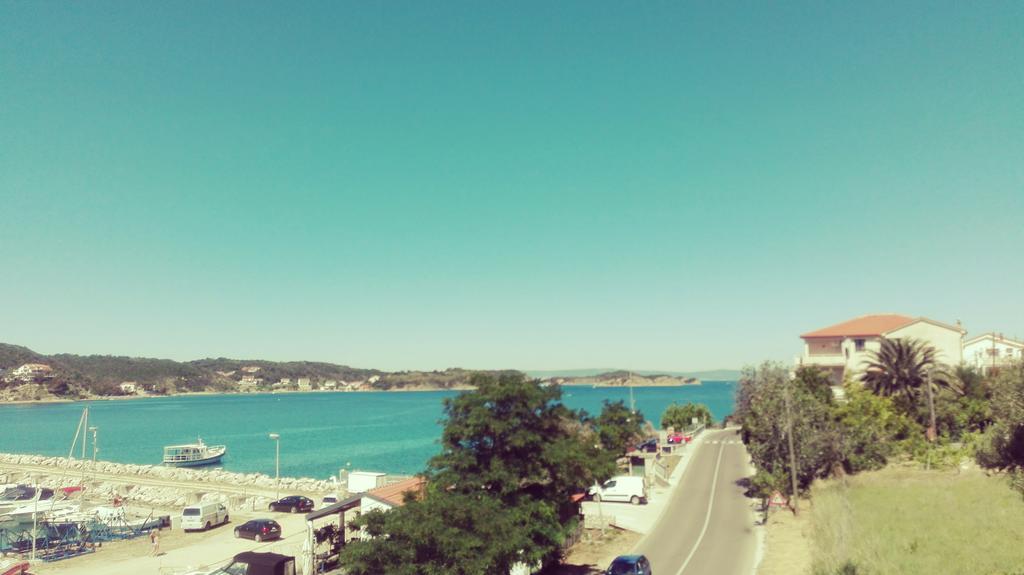 Apartments Bojana Rab Supetarska Draga Dış mekan fotoğraf