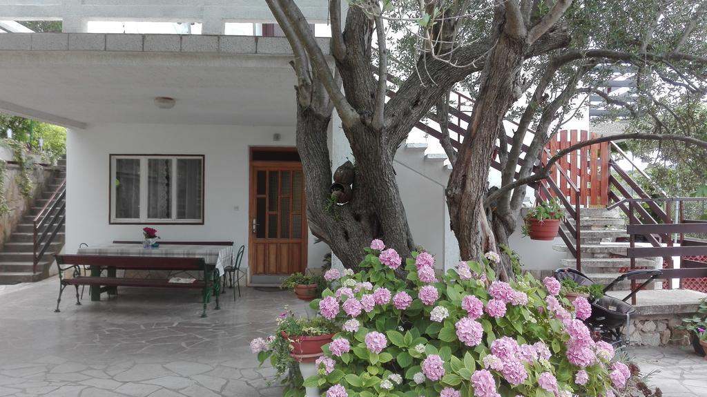 Apartments Bojana Rab Supetarska Draga Dış mekan fotoğraf