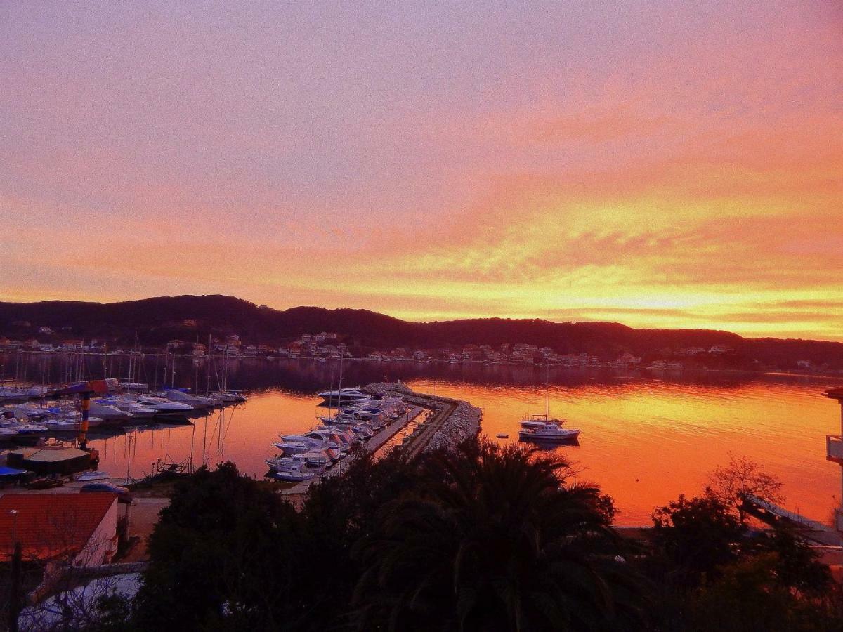 Apartments Bojana Rab Supetarska Draga Dış mekan fotoğraf